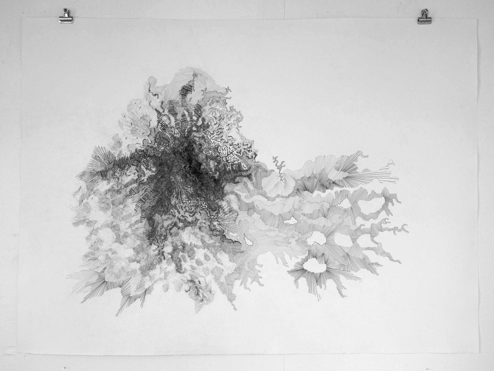 Explosion, teckning med blyerts,Explosion, drawing 2021 © Annelie Wallin.
